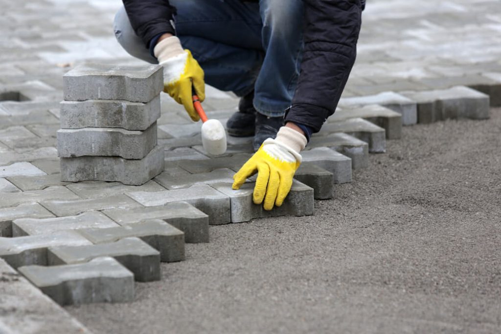 Paver Inst And Repair